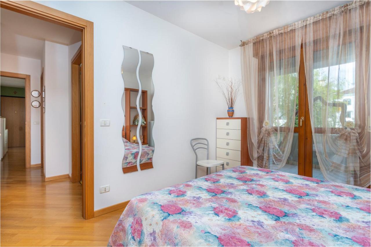 Ai Gelsomini - Lovely Flat With Terrace And Parking! Udine Eksteriør bilde